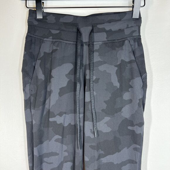 Lululemon Ready to Rulu Jogger Crop Size 2 Camouflage Black LW6BOIS camo - Picture 4 of 13